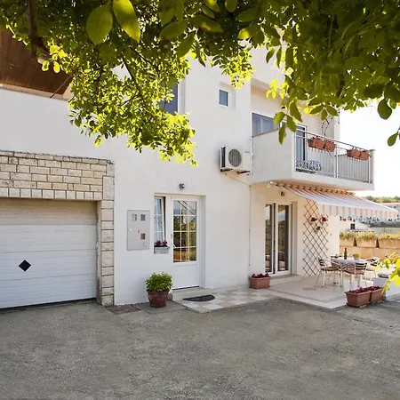 Apartment Marija
