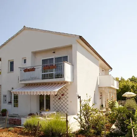 Appartement Marija Vrbnik (Primorje-Gorski Kotar)